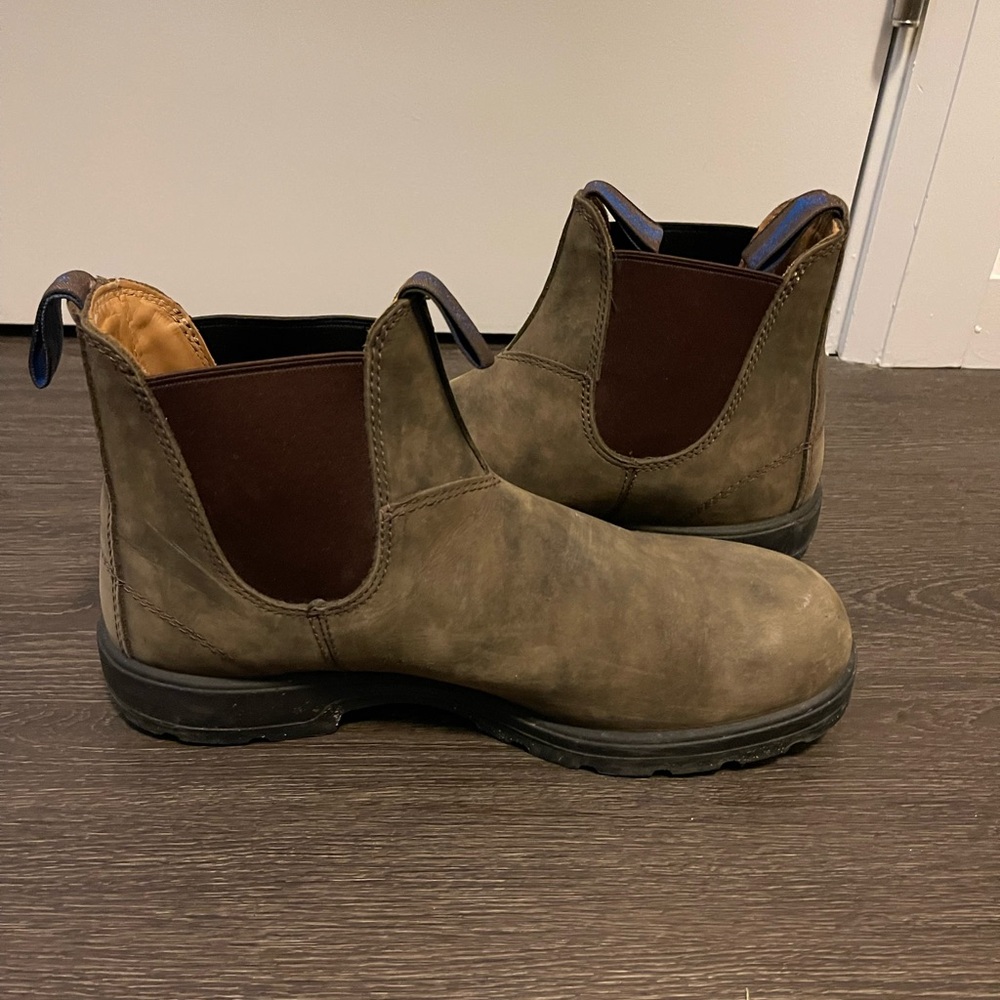 Bluestone size 10 men’s